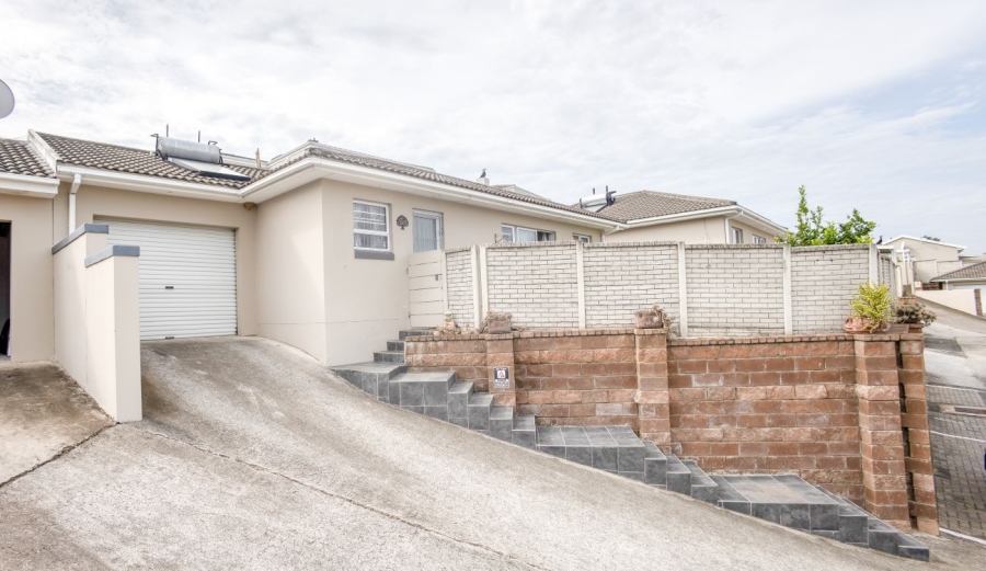 3 Bedroom Property for Sale in Nahoon Valley Park Eastern Cape